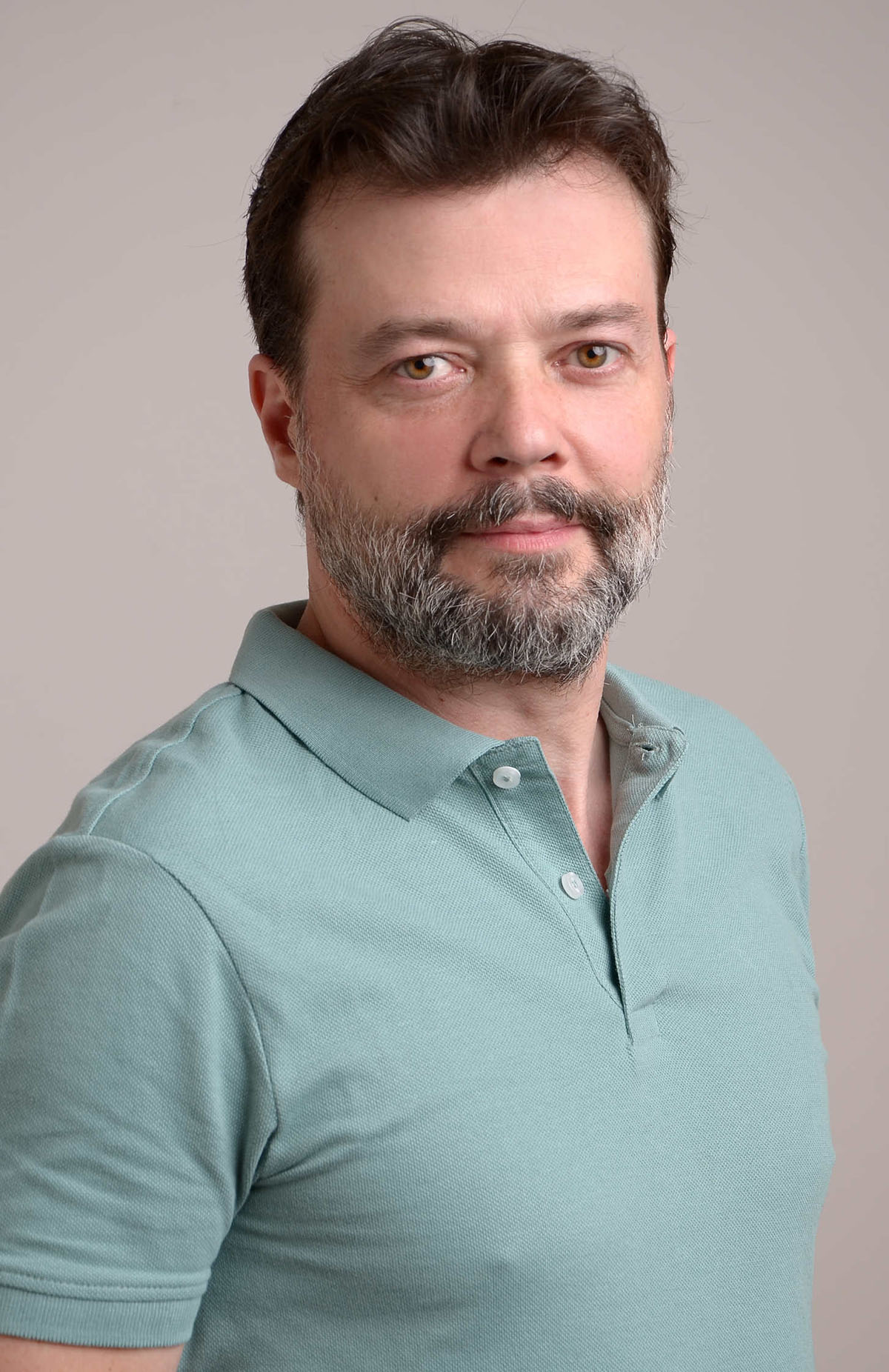 Carlos Deluna Actor